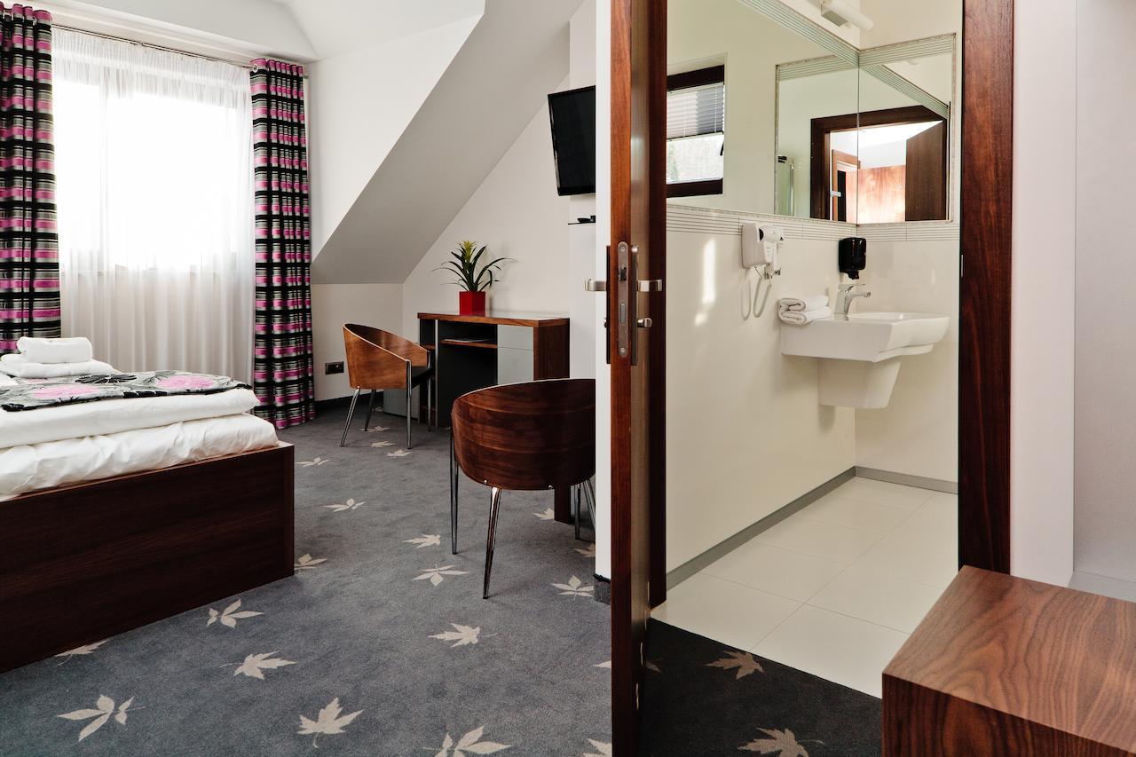Jasmin Complex Resort & Spa Krzeszow Dolny Стая снимка
